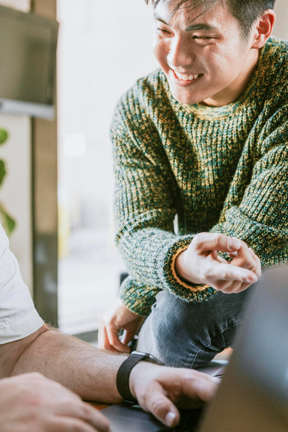 Front view of a psychologist counseling a patient